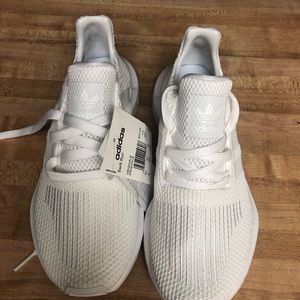 New Woman’s Adidas Swift Run Shoes